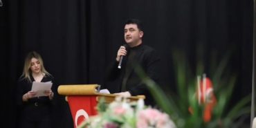 chp-menderes-ilce-baskani-isika-bicakli-saldiri-MXXvSLCs.jpg