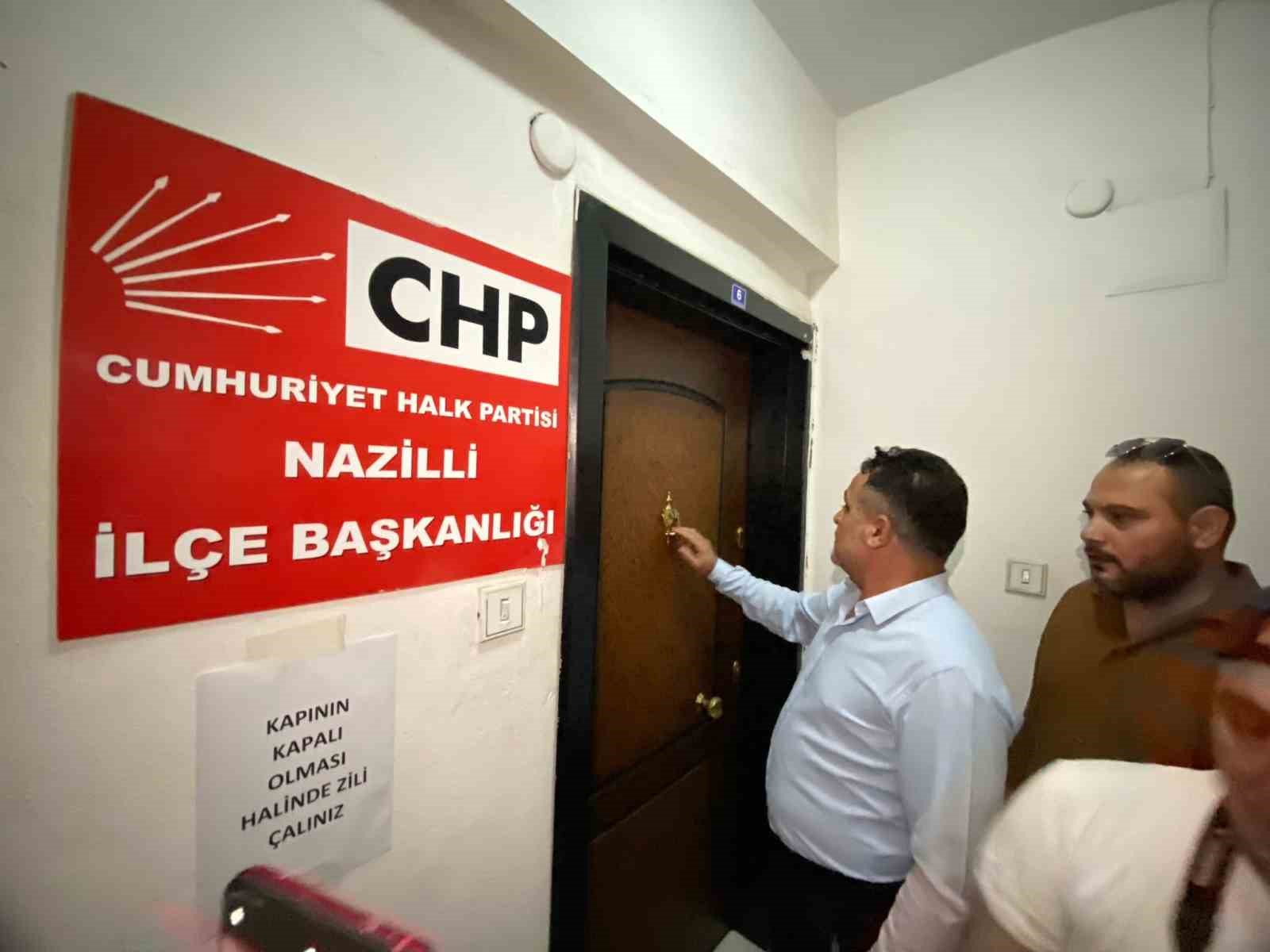 CHP Nazilli ilçe teşkilatında devir teslim krizi 4 chp nazilli ilce teskilatinda devir teslim krizi 0 F3VbeJzc