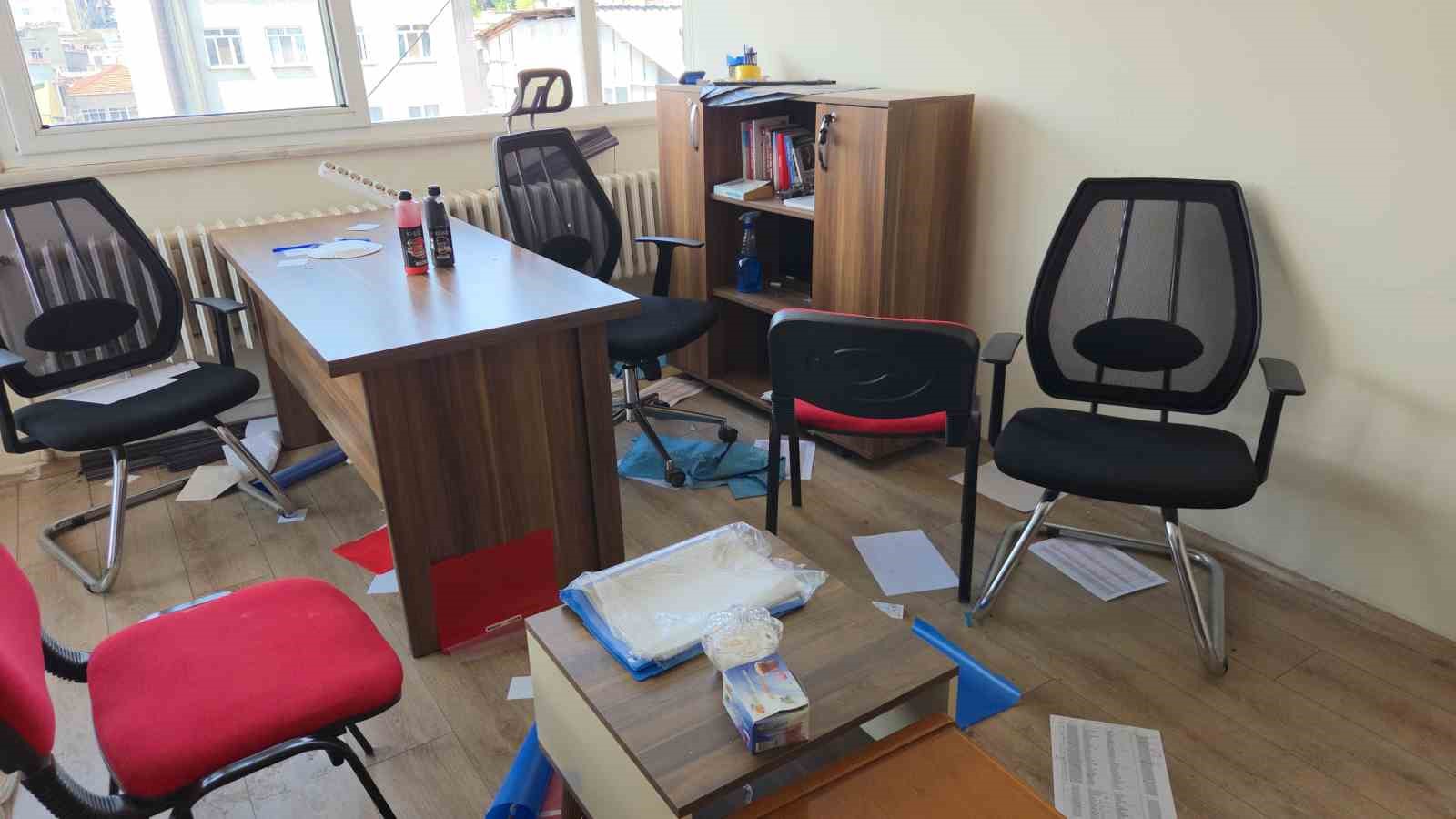 chp samsunda yeni il baskani pank gordukleri karsisinda sasirdi suc duyurusunda bulunacagim 0 Da5SKO8T