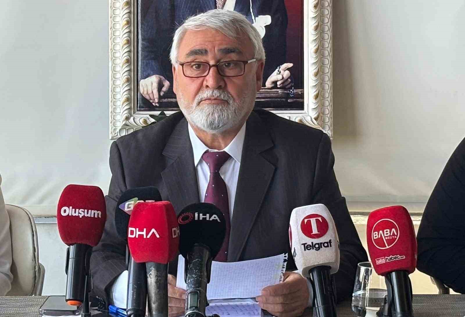 chp sehitkamil ilce baskani hursit yildirim sert sozlerle istifa etti 0 LVC9nF9Q