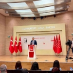 chp-sozcusu-sari-parti-meclisinde-olagan-kurultay-takvimini-baslatmak-uzere-karar-almis-durumdayiz-yziFshvm.jpg
