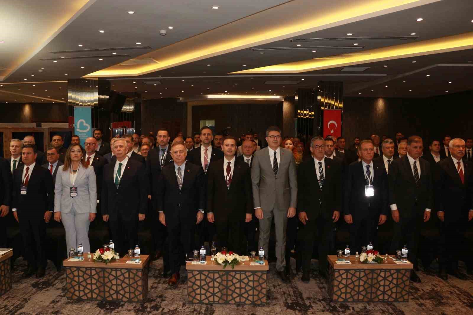 chpli buyuksehir belediye baskanlari balikesirde bulustu 3 mgFBMu1W