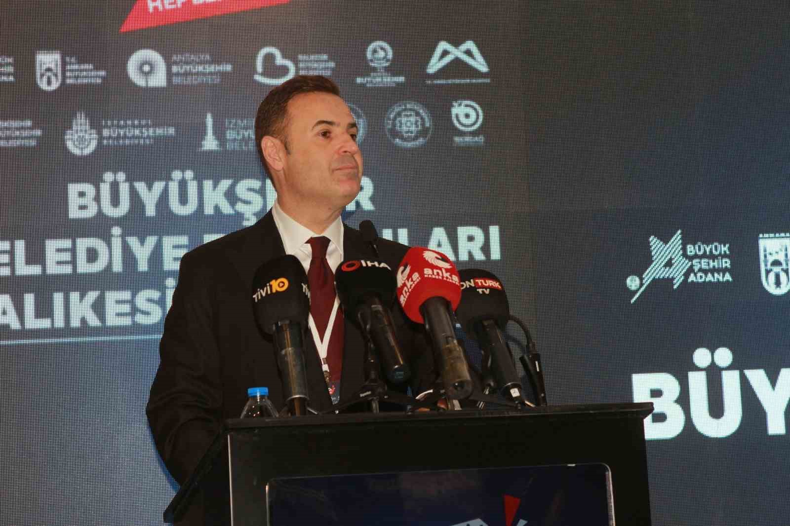 chpli buyuksehir belediye baskanlari balikesirde bulustu 4
