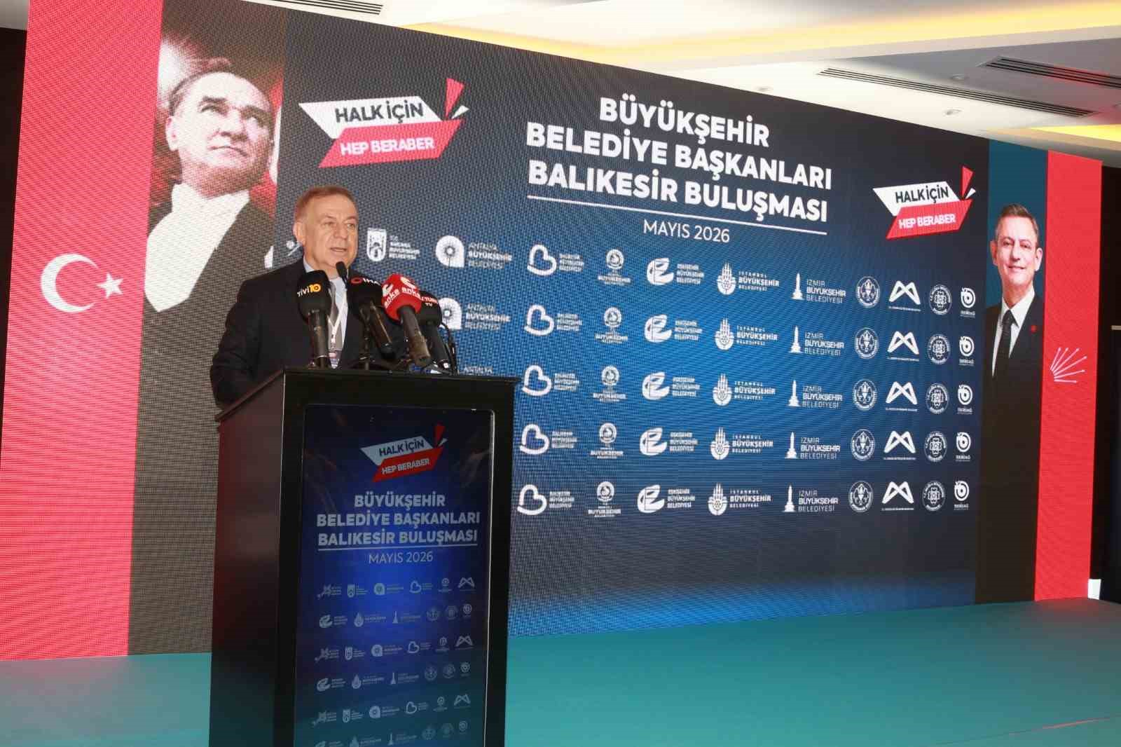 chpli buyuksehir belediye baskanlari balikesirde bulustu 5 mHaH738M