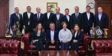 chpli-buyuksehir-belediye-baskanlarindan-ortak-aciklama-hHnEPqcz.jpg