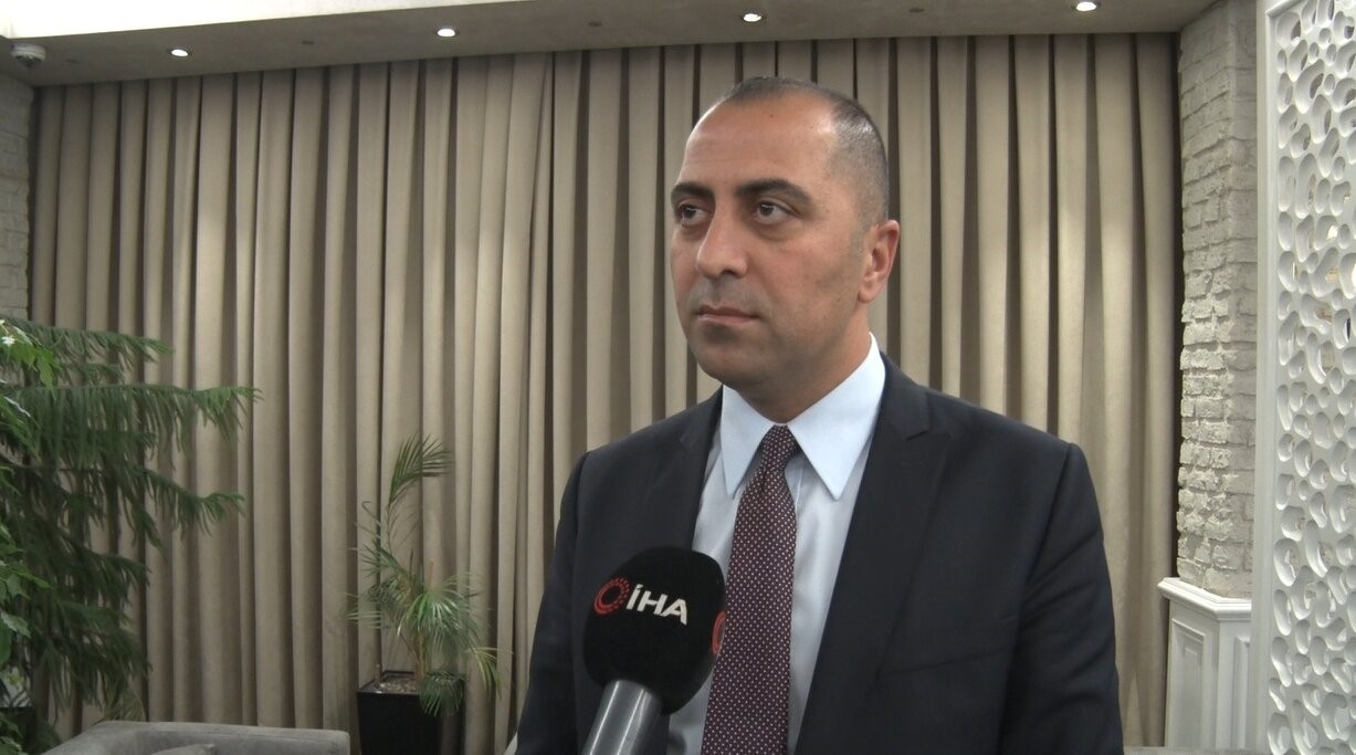 CHP’li İzmir Belediyesi’nin dolandırdığı mağdurlar konuştu: "15 yıl geçmesine rağmen biz hala evlerimize kavuşamadık" 6 chpli izmir belediyesinin dolandirdigi magdurlar konustu 15 yil gecmesine ragmen biz hala evlerimize kavusamadik LDWyqCNT