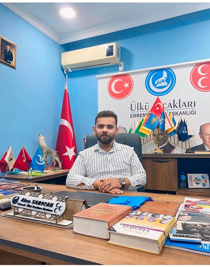 CHP’li mahalle sorumlusunun, sosyal medyadaki paylaşımına büyük tepki 7 chpli mahalle sorumlusunun sosyal medyadaki paylasimina buyuk tepki 3 Z1wGy3SO