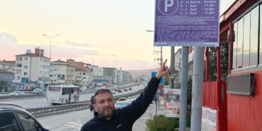 chpli-meclis-uyesi-ile-ak-partili-meclis-uyesinin-otopark-tartismasi-yalanlariniz-batsin-T73PSx5p.jpg