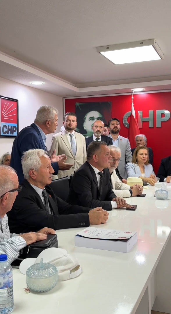 chpnin bayramlasmasinda ozel kilicdaroglu gerginligi 1 ZtNazUH7