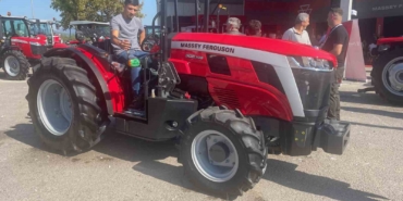 ciftci-basina-traktor-sayisinda-lider-bursa-sPc2NTqN.jpg