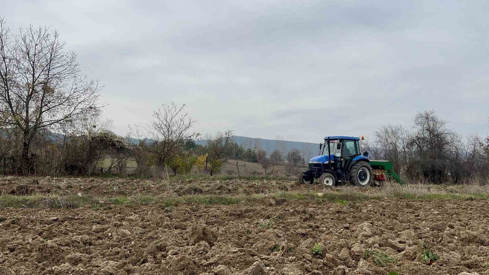 ciftcilerin ekim mesaisi basladi 12 bin yillik siyez toprakla bulustu 4 1cG9crIz