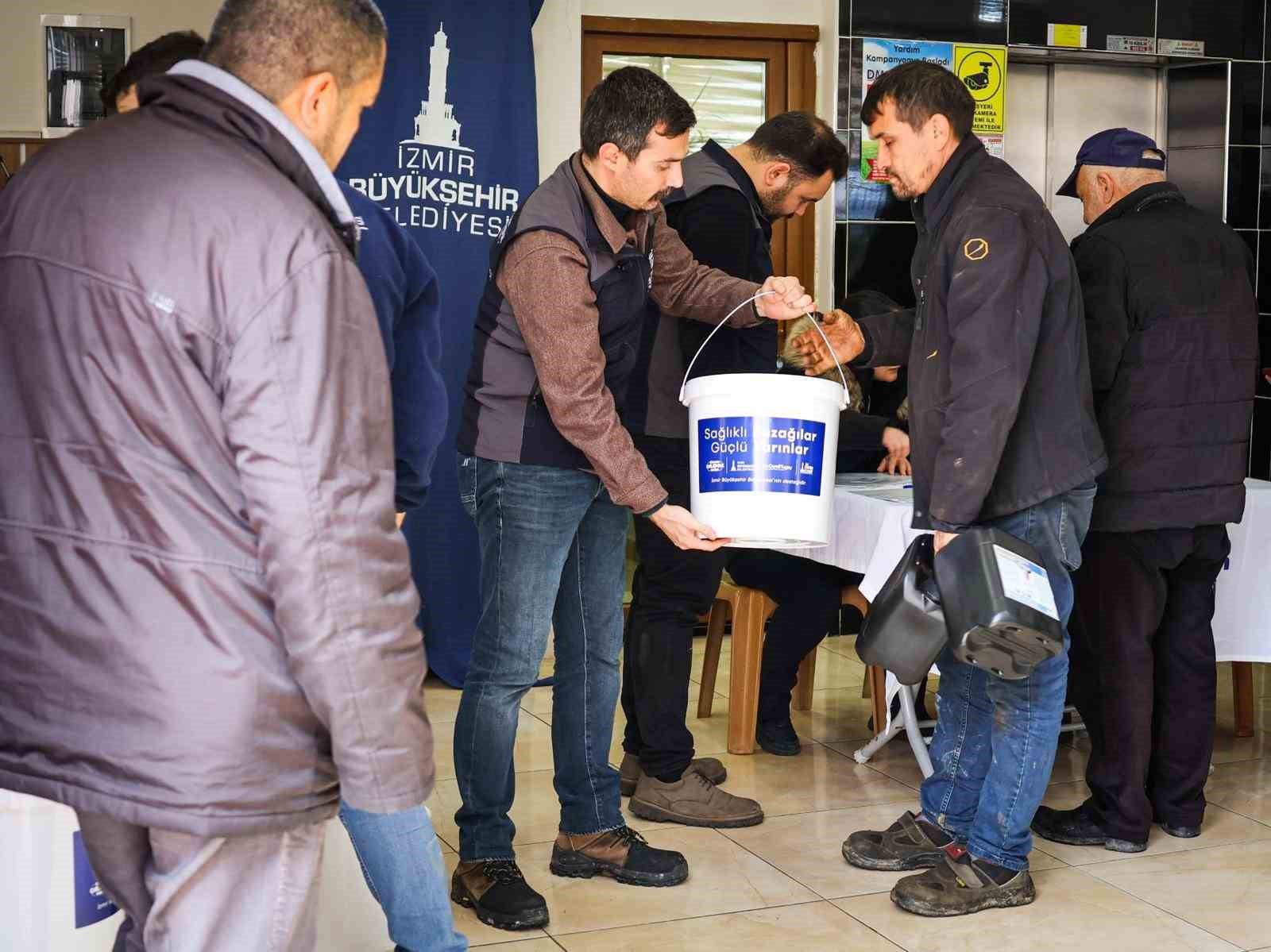 ciftciye buzagi kiti ve dezenfektan destegi 5 IHGNZgnq