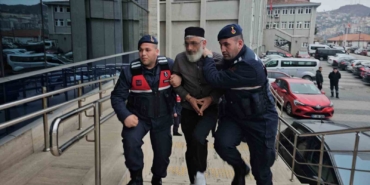 cifte-cinayet-19-saniyede-islenmis-esi-ve-kayinvalidesini-vuran-koca-hakim-karsisinda-pu1aPvLh.jpg