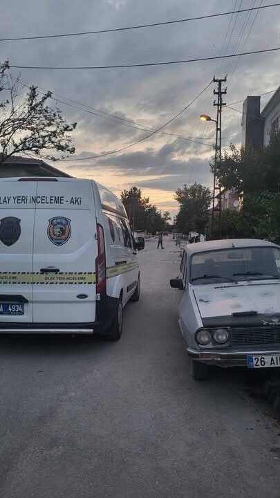 ciftelerde komsularin park kavgasi kanli bitti 1i agir 2 yarali 0 gpuQkrEd