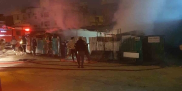 ciftlik-alevlere-teslim-oldu-ZTkkBTCa.jpg