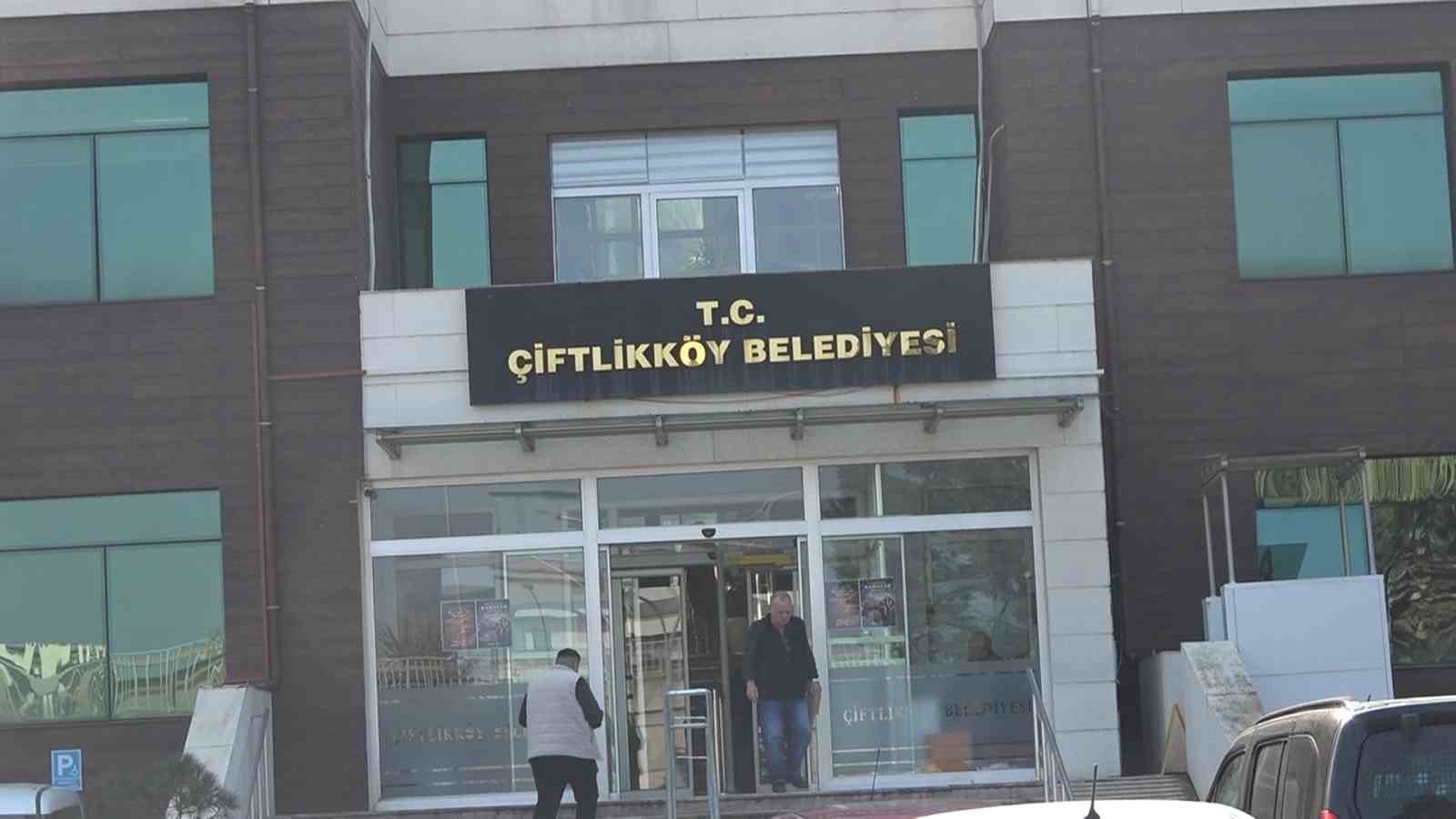 Çiftlikköy Belediyesi’nin işgaliye bedelini 23 gram altın karşılığı aldığı iddiası 6 ciftlikkoy belediyesinin isgaliye bedelini 23 gram altin karsiligi aldigi iddiasi 2 dgbEgrtD
