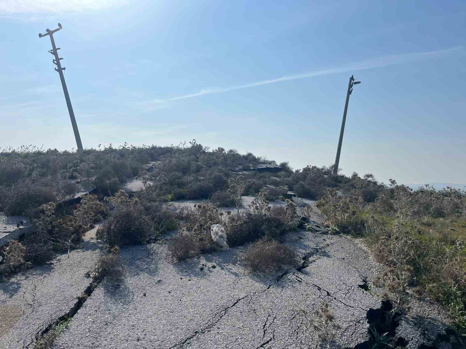 ciglide cop tesisinin neden oldugu heyelan mahalleyi yutuyor 6 PaOTKHTc