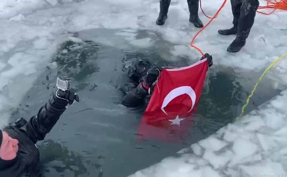 cildir golunde 6 subat depremi anisina dalis yaptilar 1 1Zu8kh99