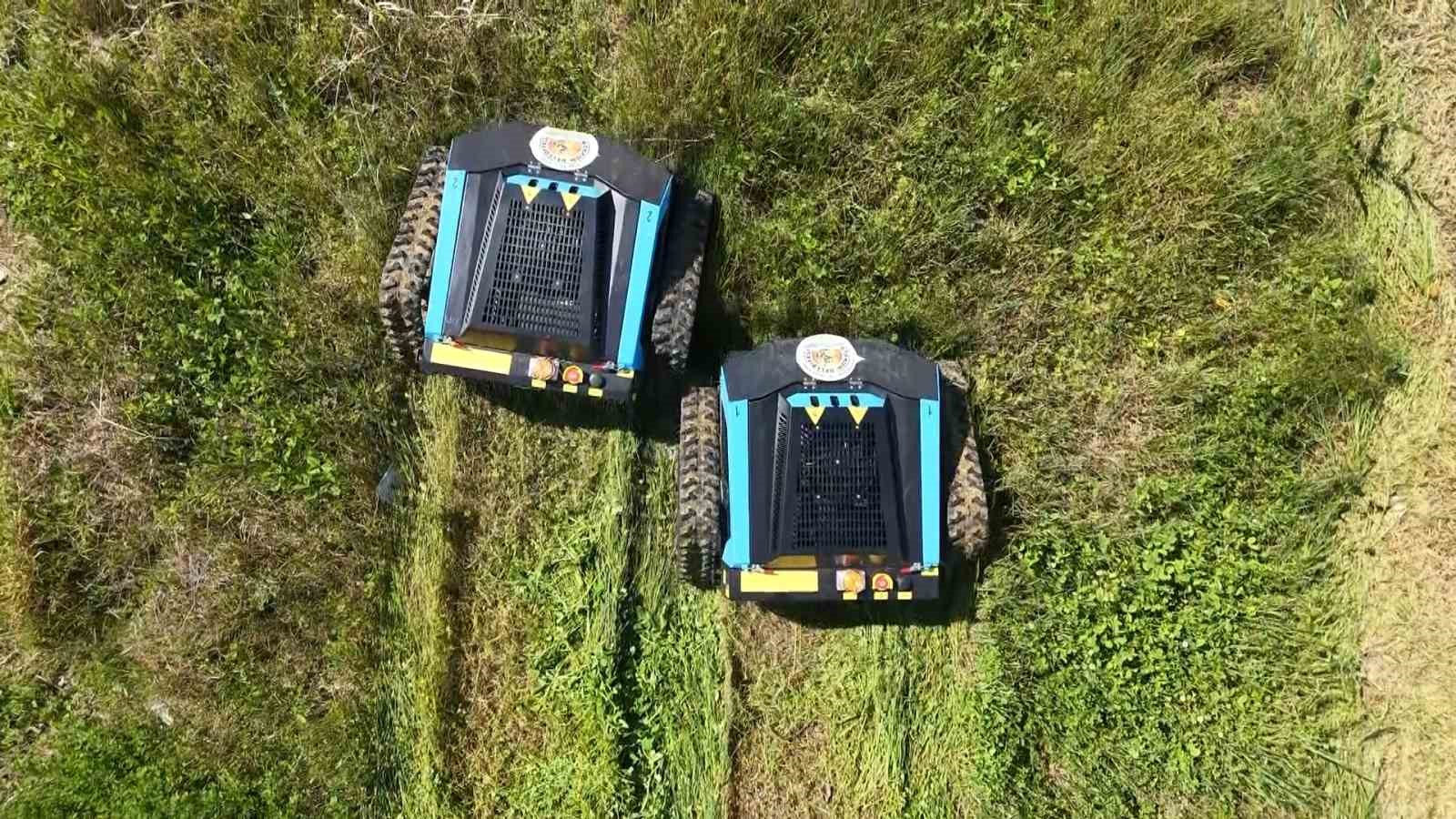 cimleri artik robotlar biciyor 6 kisilik isi 2 robot yapiyor 6 pYPQDXeY
