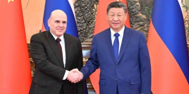 cin-devlet-baskani-xi-rus-basbakan-misustin-ile-gorustu-qrgAvYUC.jpg