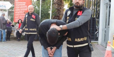 cinayet-davasinda-esi-oldurulen-kadin-kizimi-kacirip-kapinin-onune-attilar-SyCDzlEL.jpg