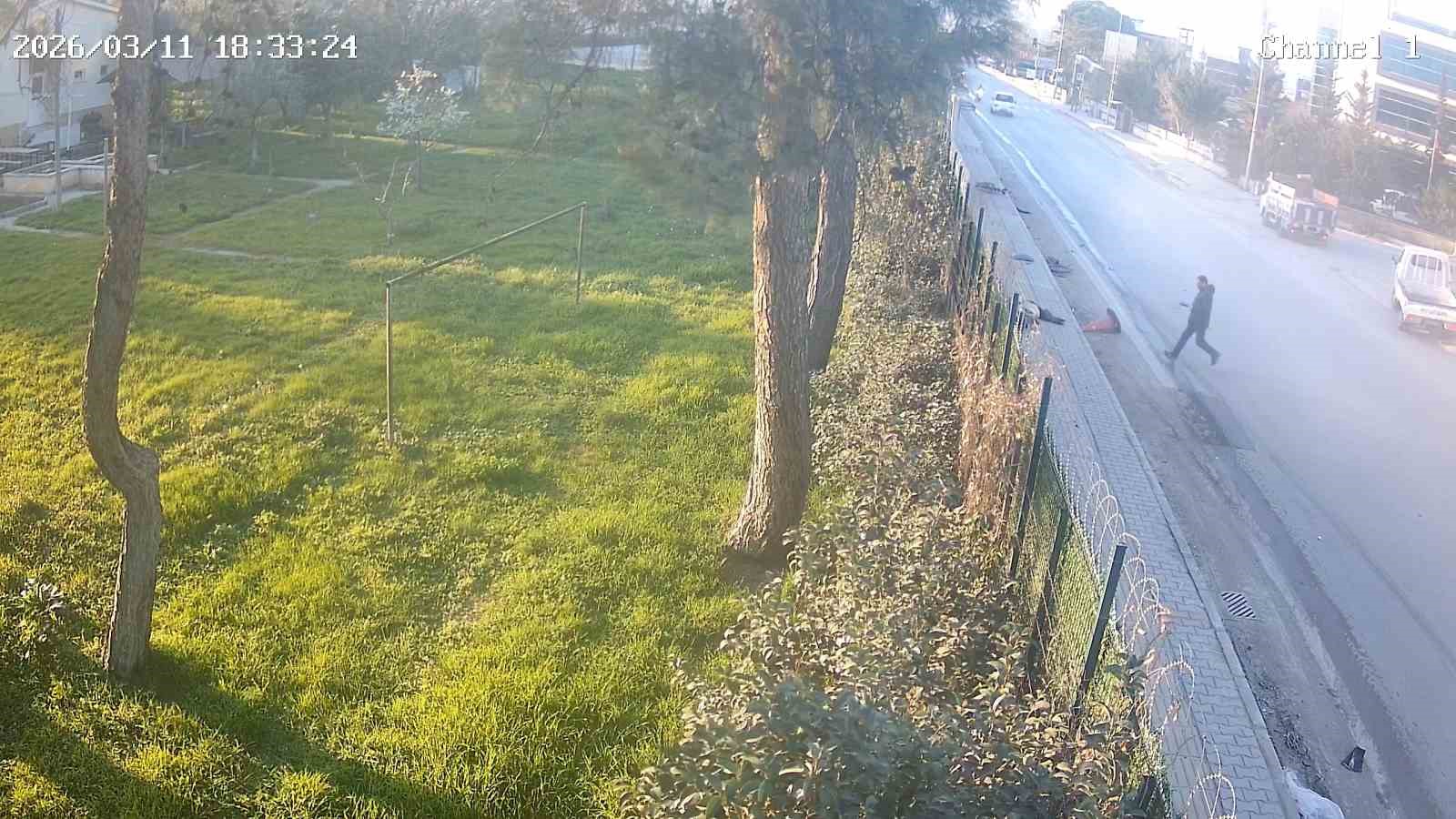 cinayet gibi kaza guvenlik kamerasinda 4 FXXk1C3V