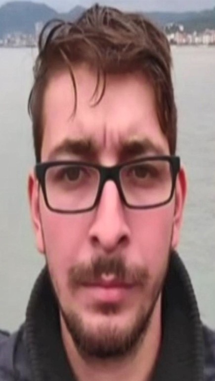 Cinayet zanlısının bahçesinde bulunan kemikler kayıp Emrah Elveren’e ait çıktı 7 cinayet zanlisinin bahcesinde bulunan kemikler kayip emrah elverene ait cikti 3 zDvDl6lt