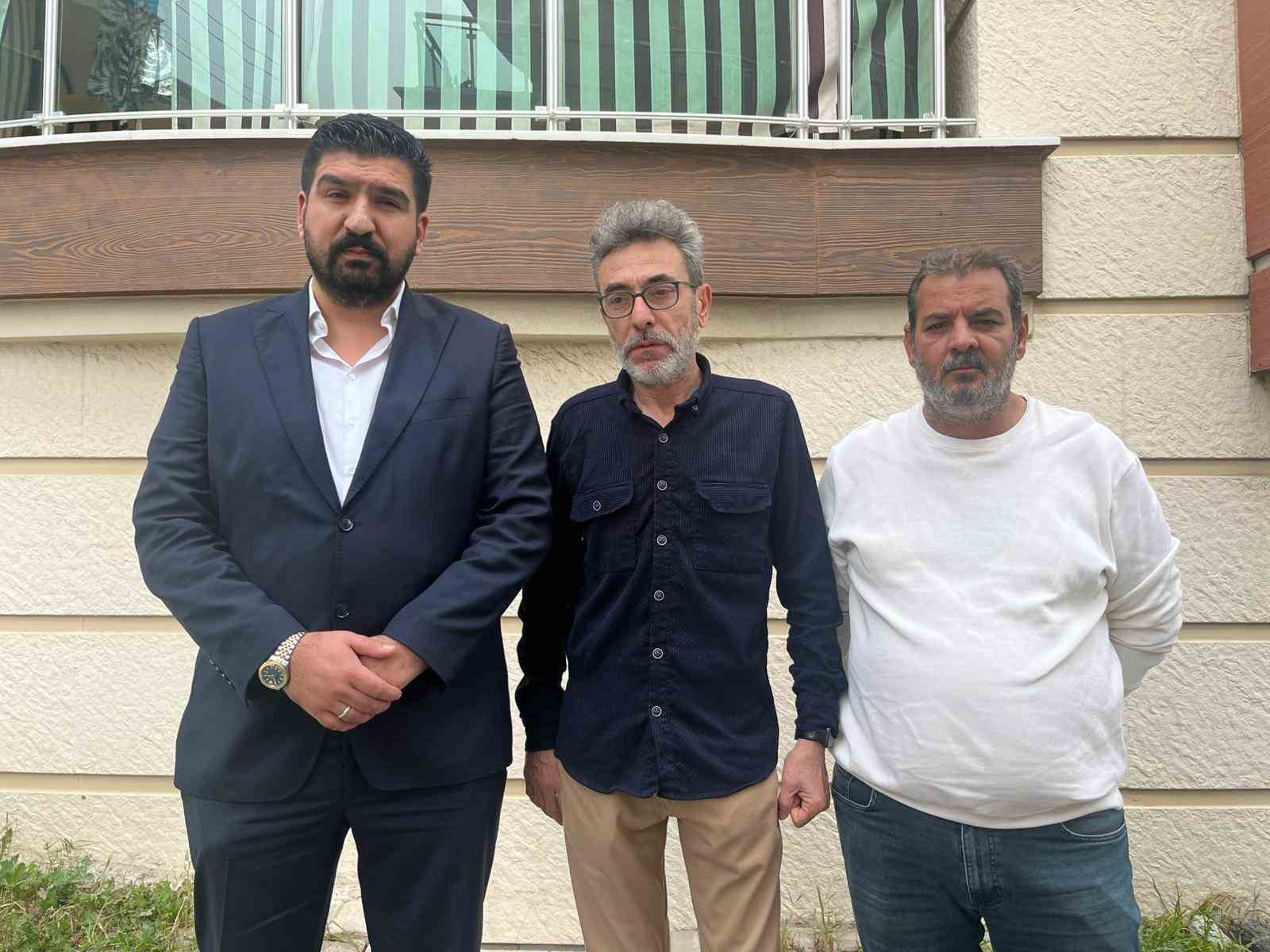 Cinayete kurban giden taksicinin acılı kardeşi: "Bütün amacı oğlunu ayağa kaldırmaktı" 9 cinayete kurban giden taksicinin acili kardesi butun amaci oglunu ayaga kaldirmakti 5 iB7Hkewv