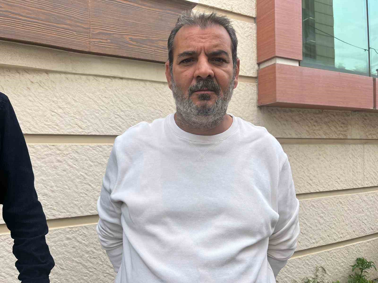 Cinayete kurban giden taksicinin acılı kardeşi: "Bütün amacı oğlunu ayağa kaldırmaktı" 10 cinayete kurban giden taksicinin acili kardesi butun amaci oglunu ayaga kaldirmakti 6