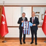 cinin-ankara-buyukelcisi-jiang-xuebin-cin-ile-turkiye-arasindaki-iliskiler-her-gecen-gun-gelisiyor-CBIBXf4d.jpg