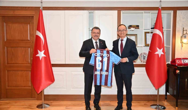 cinin-ankara-buyukelcisi-jiang-xuebin-cin-ile-turkiye-arasindaki-iliskiler-her-gecen-gun-gelisiyor-CBIBXf4d.jpg