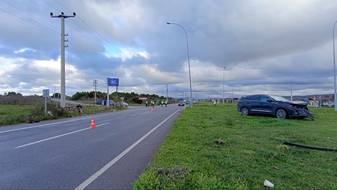 ciple carpisan otomobil hurdaya dondu 1i agir 2 yarali 4 6DCtKSVV