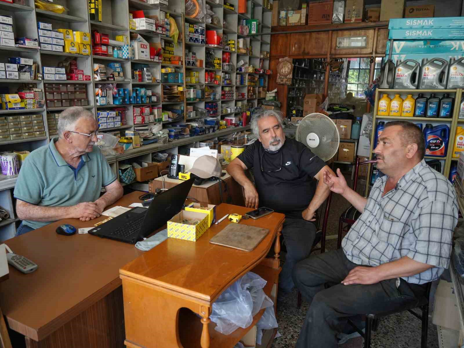 cirak olarak girdigi dukkandaki hayali yarim asir sonra gercek oldu 2 heNjUEiB