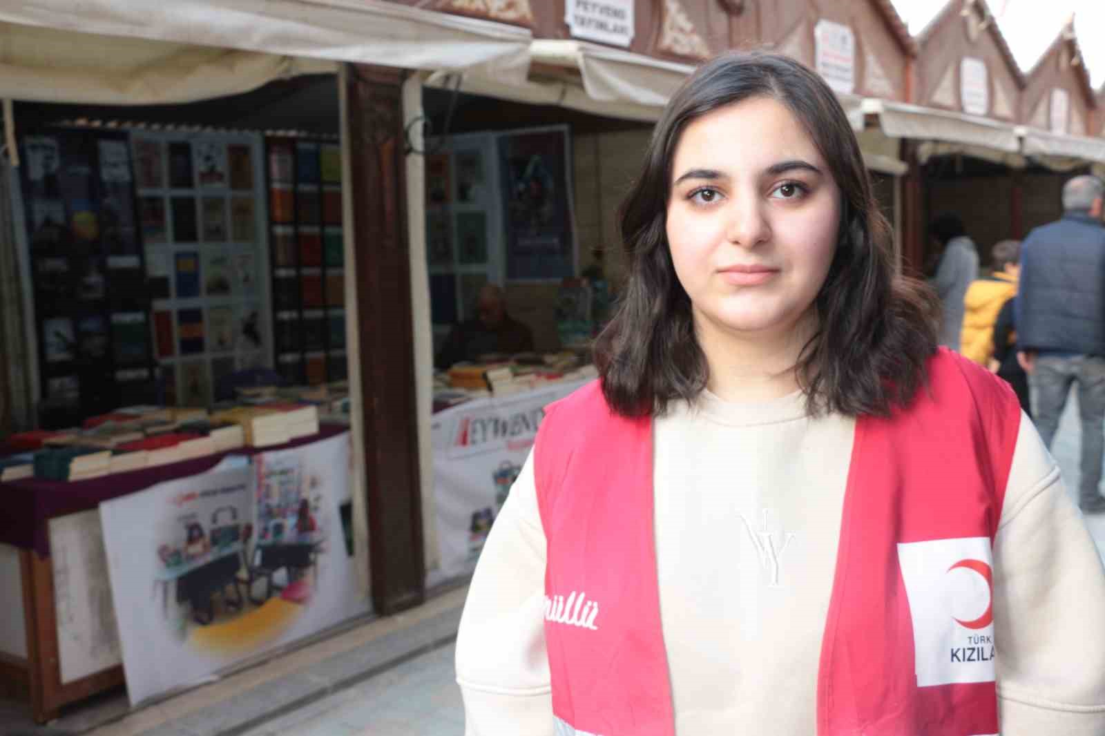 Cizre Kitap Fuarı’nı 10 günde yüz bini aşkın kişi ziyaret etti 7 cizre kitap fuarini 10 gunde yuz bini askin kisi ziyaret etti 3 h8EsMrYU