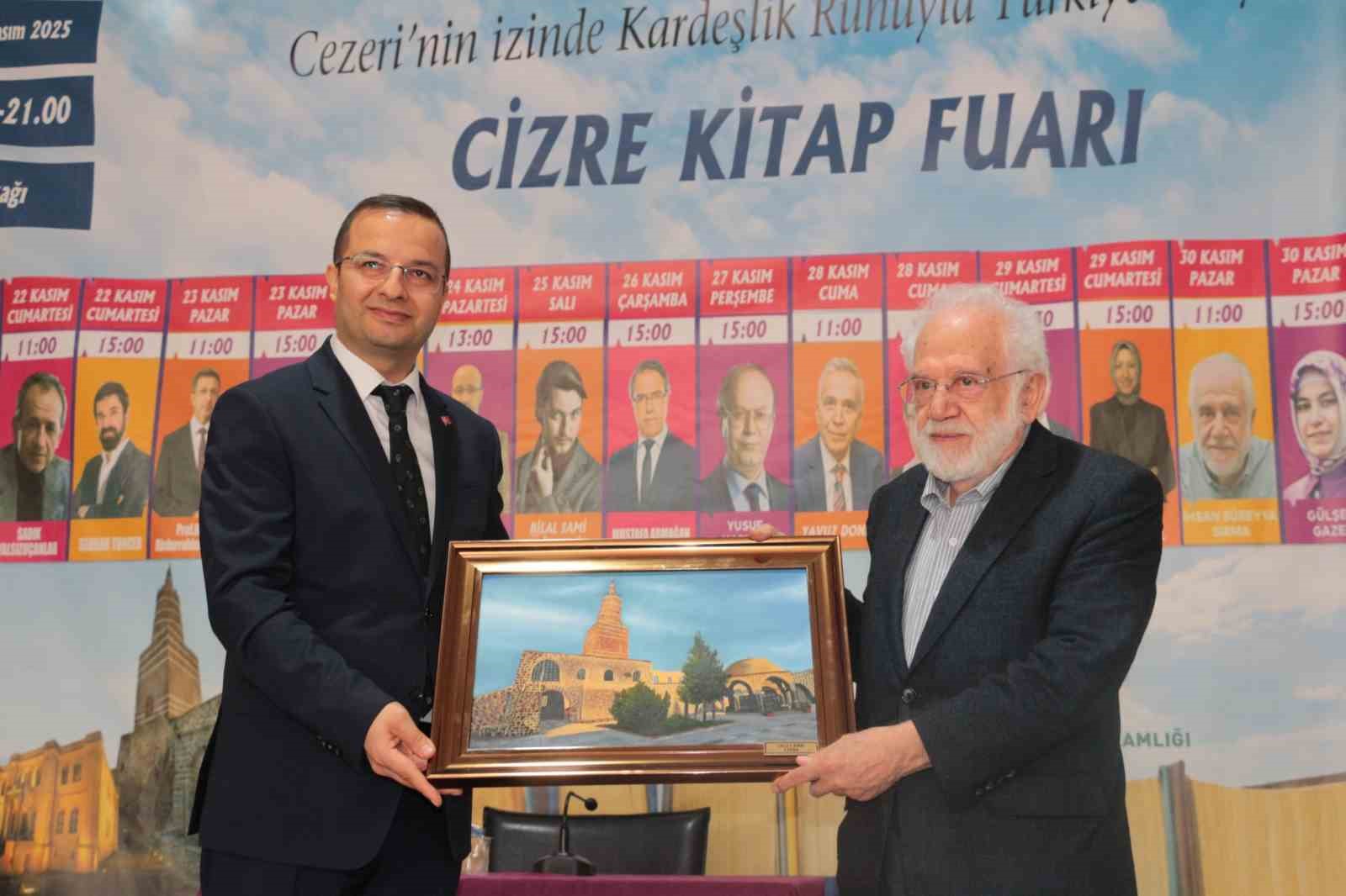 Cizre Kitap Fuarı’nı 10 günde yüz bini aşkın kişi ziyaret etti 13 cizre kitap fuarini 10 gunde yuz bini askin kisi ziyaret etti 9 XjE971Qk
