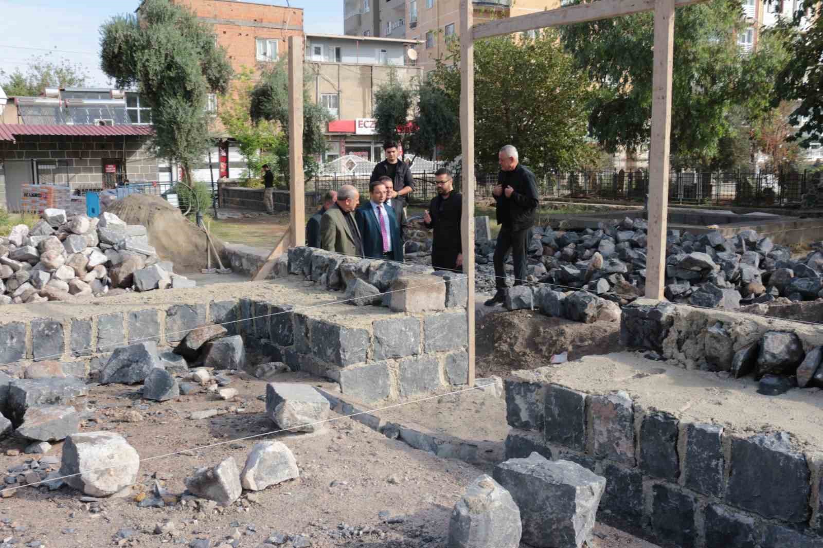 Cizre’de Abdaliye Medresesi’nin yıkılan tarihi duvarı yeniden inşa ediliyor 16 cizrede abdaliye medresesinin yikilan tarihi duvari yeniden insa ediliyor 12 5HVdlrlE