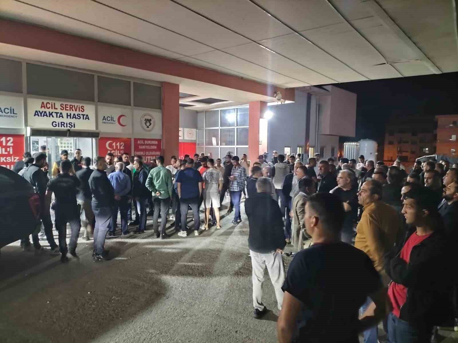 cizrede aile ici kavgada 3 kisi silahla yaralandi 2 uFLgsIfq