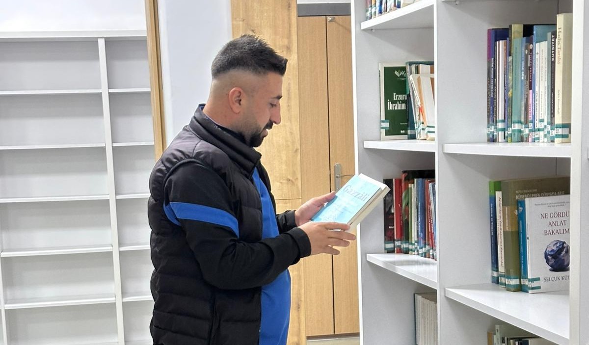 Cizre’de genç sporcular saha ve kitap arasında köprü kuruyorlar 5 cizrede genc sporcular saha ve kitap arasinda kopru kuruyorlar 1 uri8V42Z