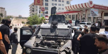 cizrede-polis-araci-takla-atti-2-polis-memuru-yaralandi-RMSHLDkR.jpg