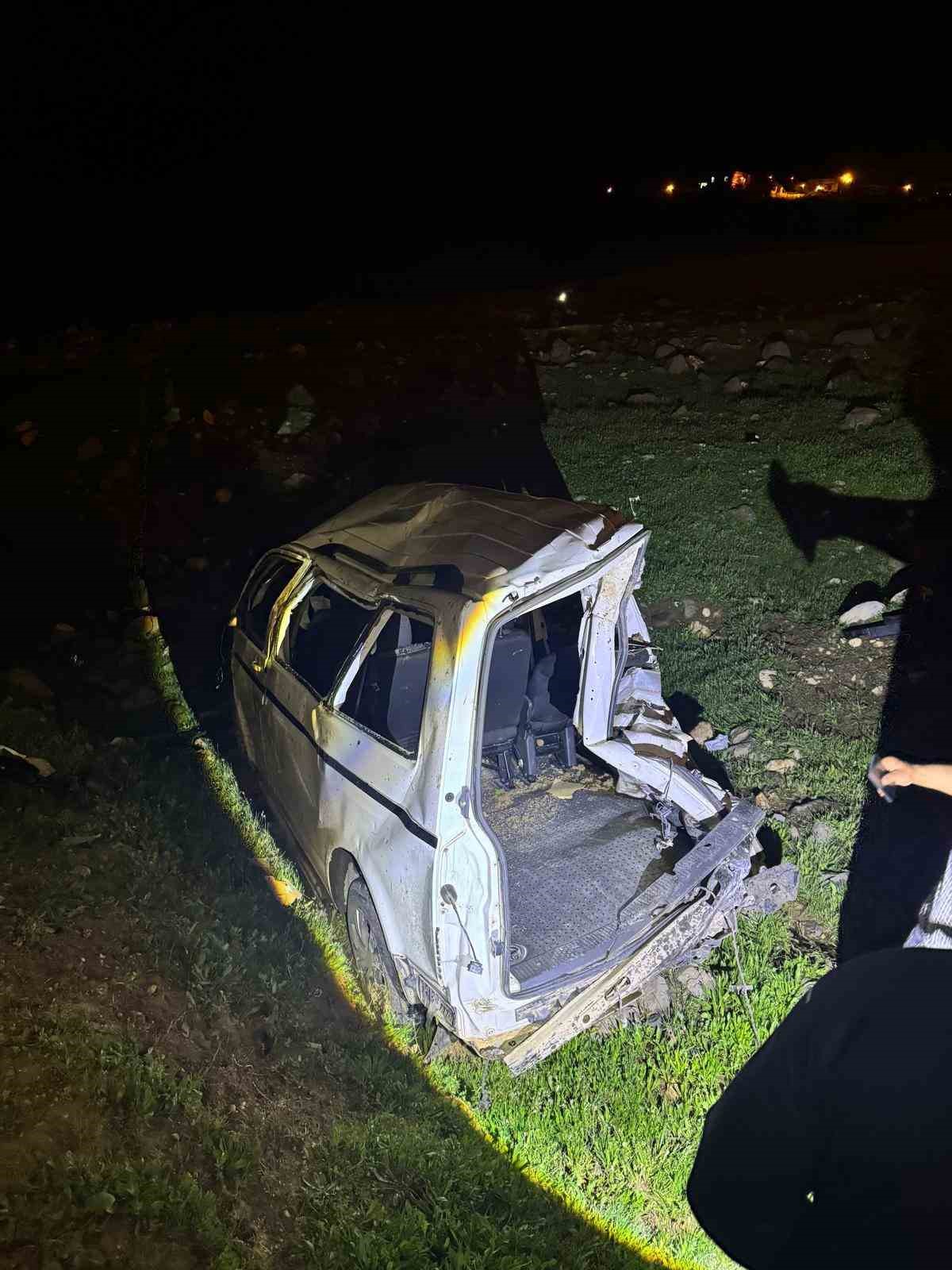 Cizre’deki kazada ağır yaralanan sürücü hayatını kaybetti 5 cizredeki kazada agir yaralanan surucu hayatini kaybetti 1 piR3lW1l