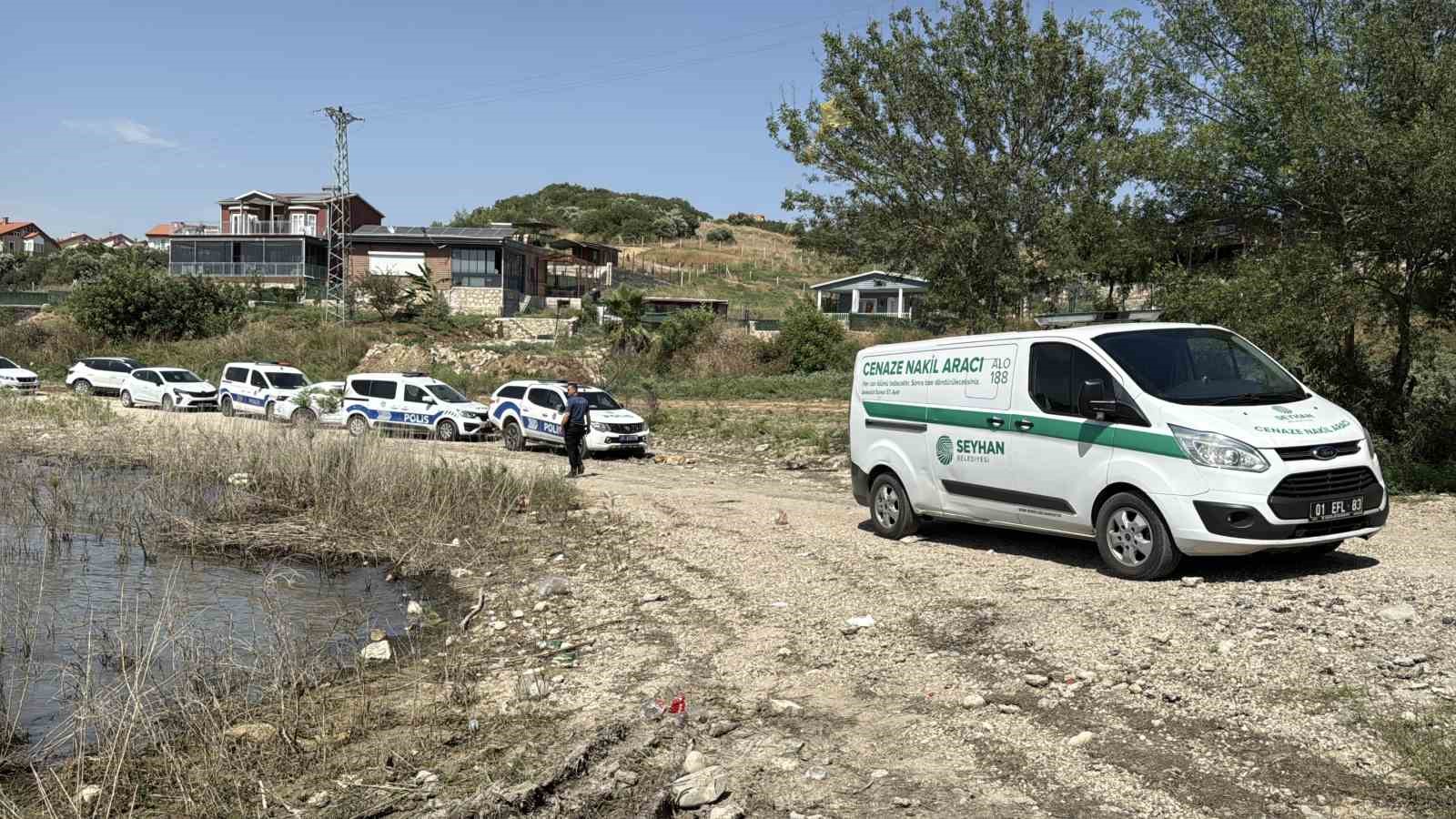 Çocuğunun terliğini almak için suya girdi, boğulup hayatını kaybetti 4 cocugunun terligini almak icin suya girdi bogulup hayatini kaybetti 0 BfZOfOBO