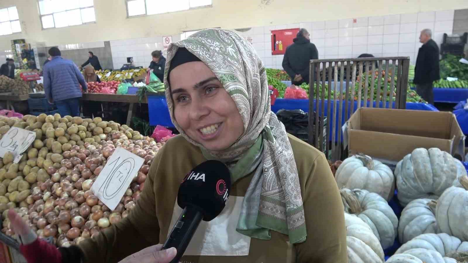 Çocuk gelişimci pazarcı: Amasya pazarının tek kadın esnafı 6 cocuk gelisimci pazarci amasya pazarinin tek kadin esnafi 2 wSqamTUG