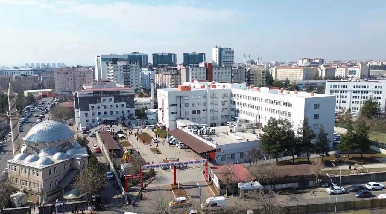 cocuk hastaliklari hastanesinde bayramda ornek uygulama 1 3Qd6ZgsN