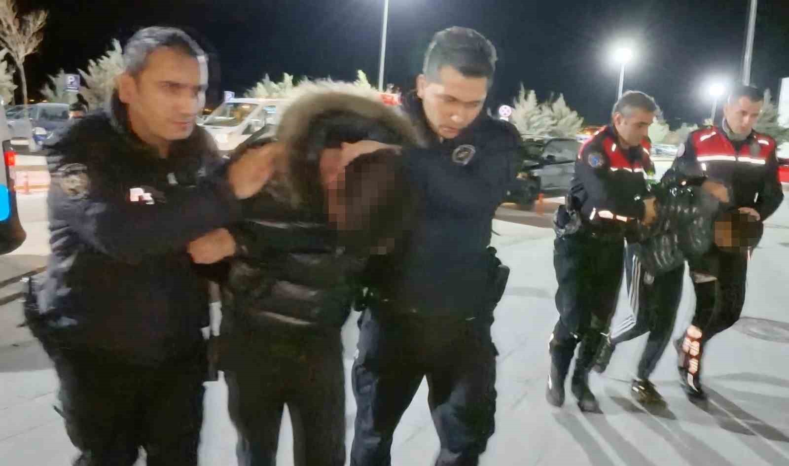 Çocuk sürücü ile polisin kovalamacası film sahnelerini aratmadı 8 cocuk surucu ile polisin kovalamacasi film sahnelerini aratmadi 4 Z5mLSabm
