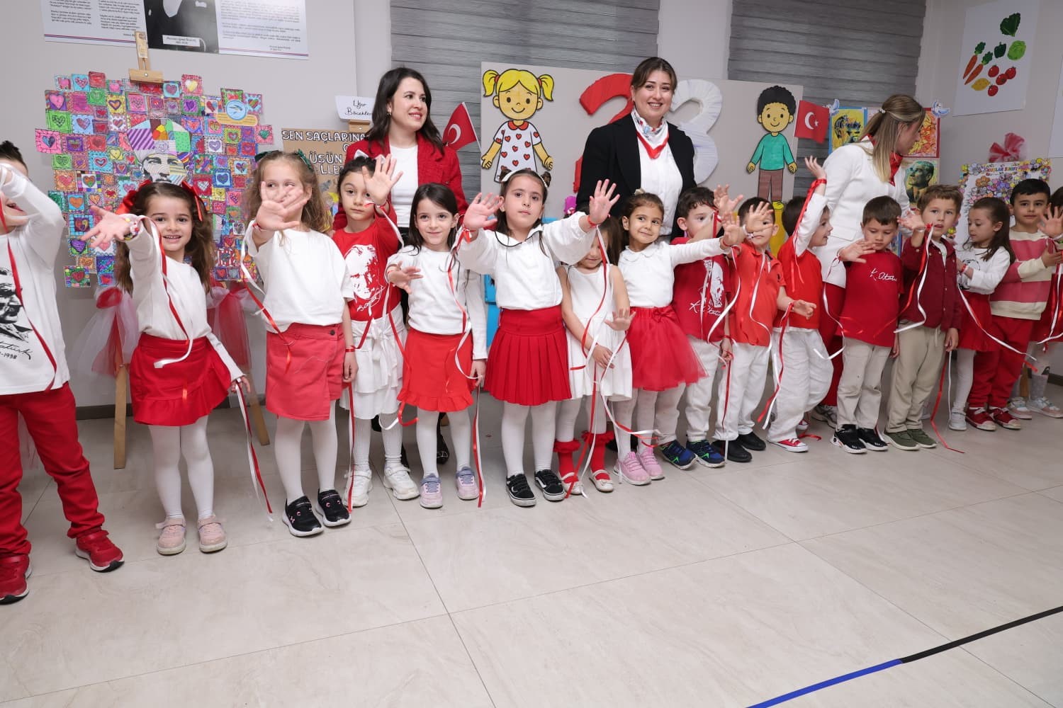 cocuklar 23 nisani osmangazide coskuyla kutladi 2 IeabLP5V