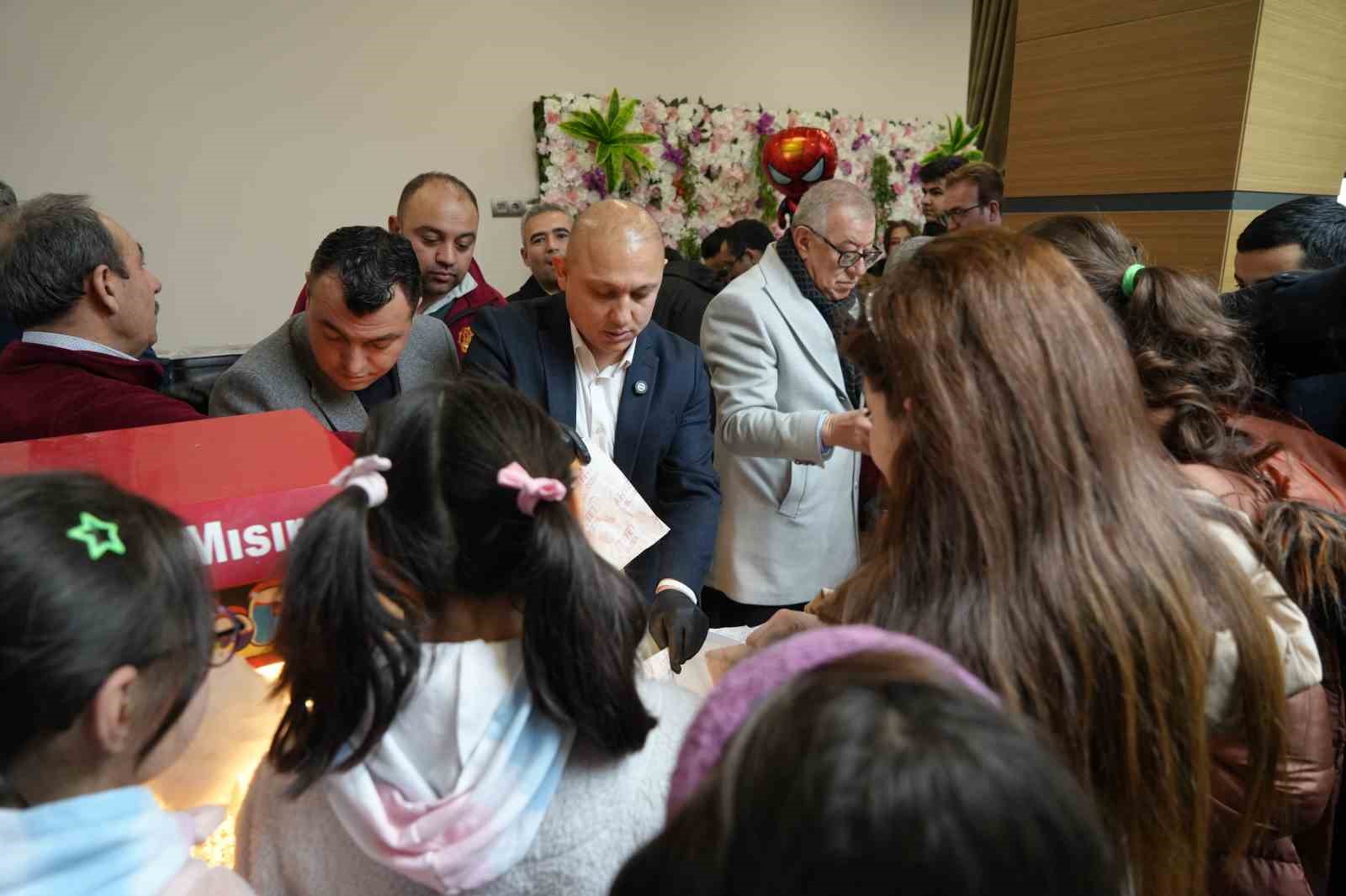cocuklar icin ucretsiz senlik duzenlendi aileler akin etti 0 9WyfbN5P
