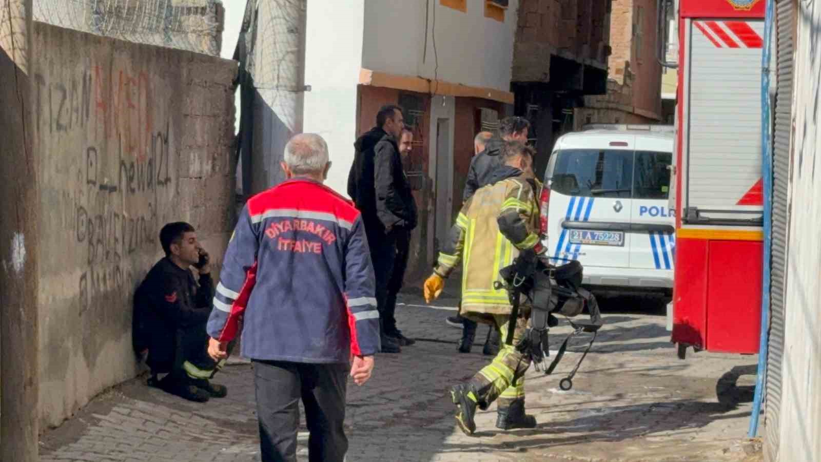 cocuklar sobayi devirdi facianin esiginden donuldu 4 frmgyEAh