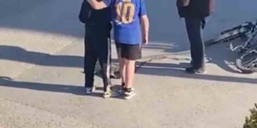 cocuklar-yarali-kedinin-uzerini-ortup-basinda-nobet-tuttu-zMmD6rbK.jpg