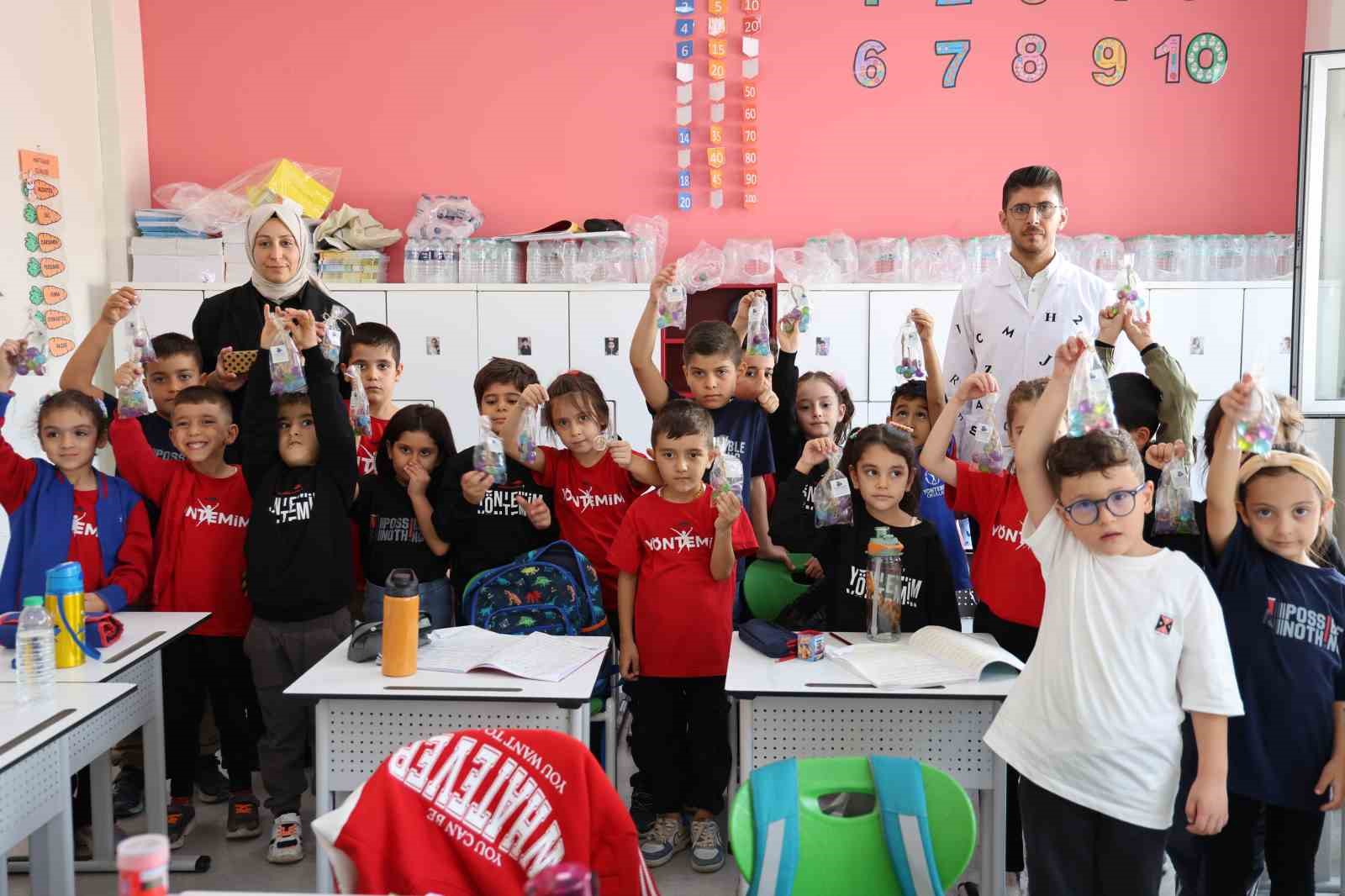 Çocuklarda el yıkamaya teşvik etmek için meyve şeklinde sabun tasarladı 5 cocuklarda el yikamaya tesvik etmek icin meyve seklinde sabun tasarladi 1