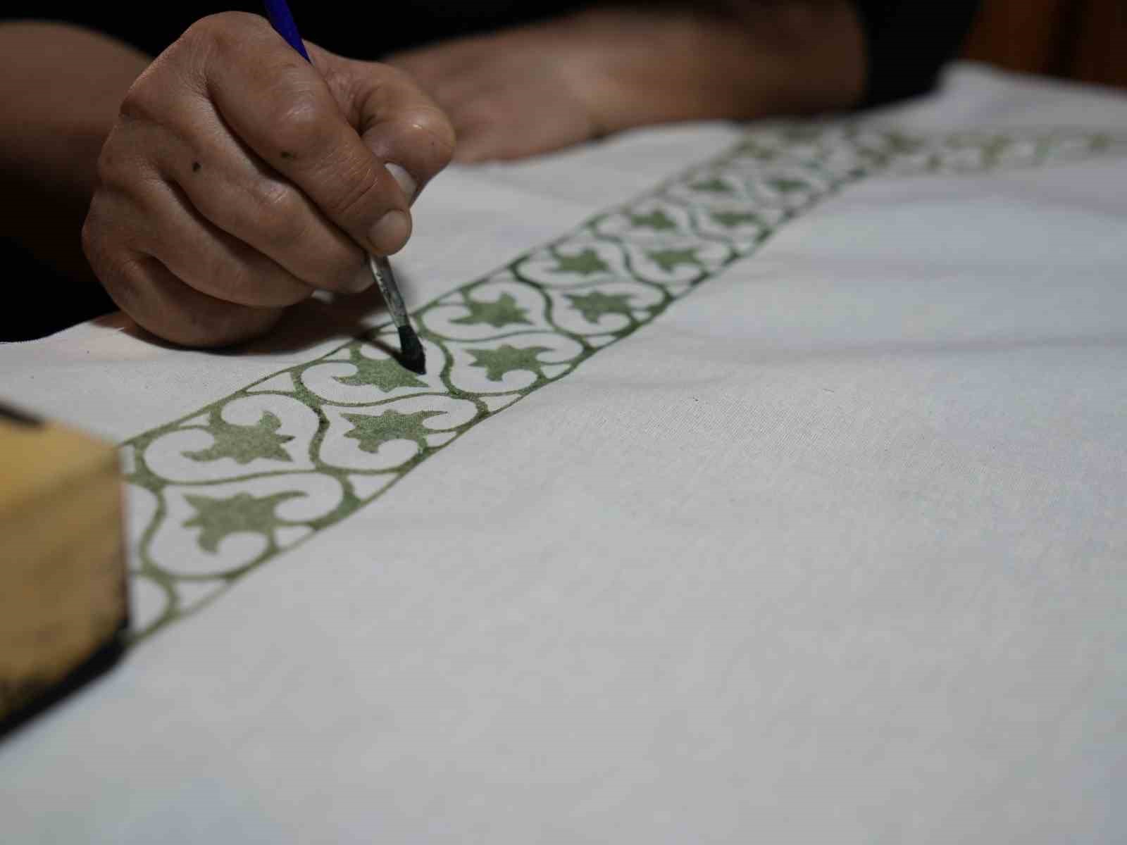 cocuklari icin memurlugu birakti kursta tanistigi sanatla simdi kadinlara umut oluyor 2 nKWacdIp